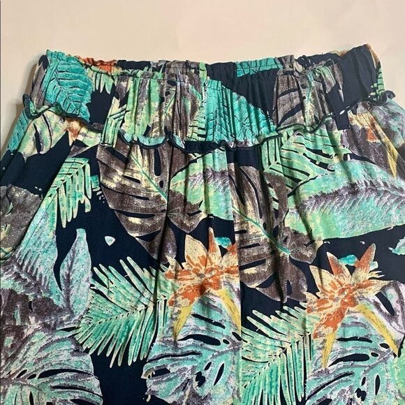 charme U Navy Tropical Print Palazzo Beach Pants - Picture 4 of 7
